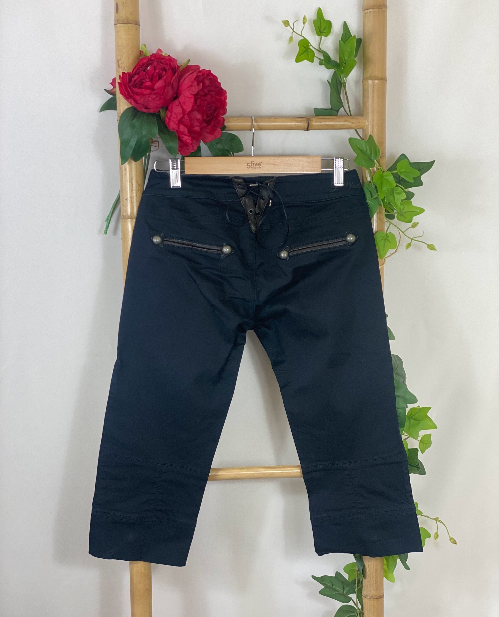 Pantacourt Guess Taille 38 – Image 2