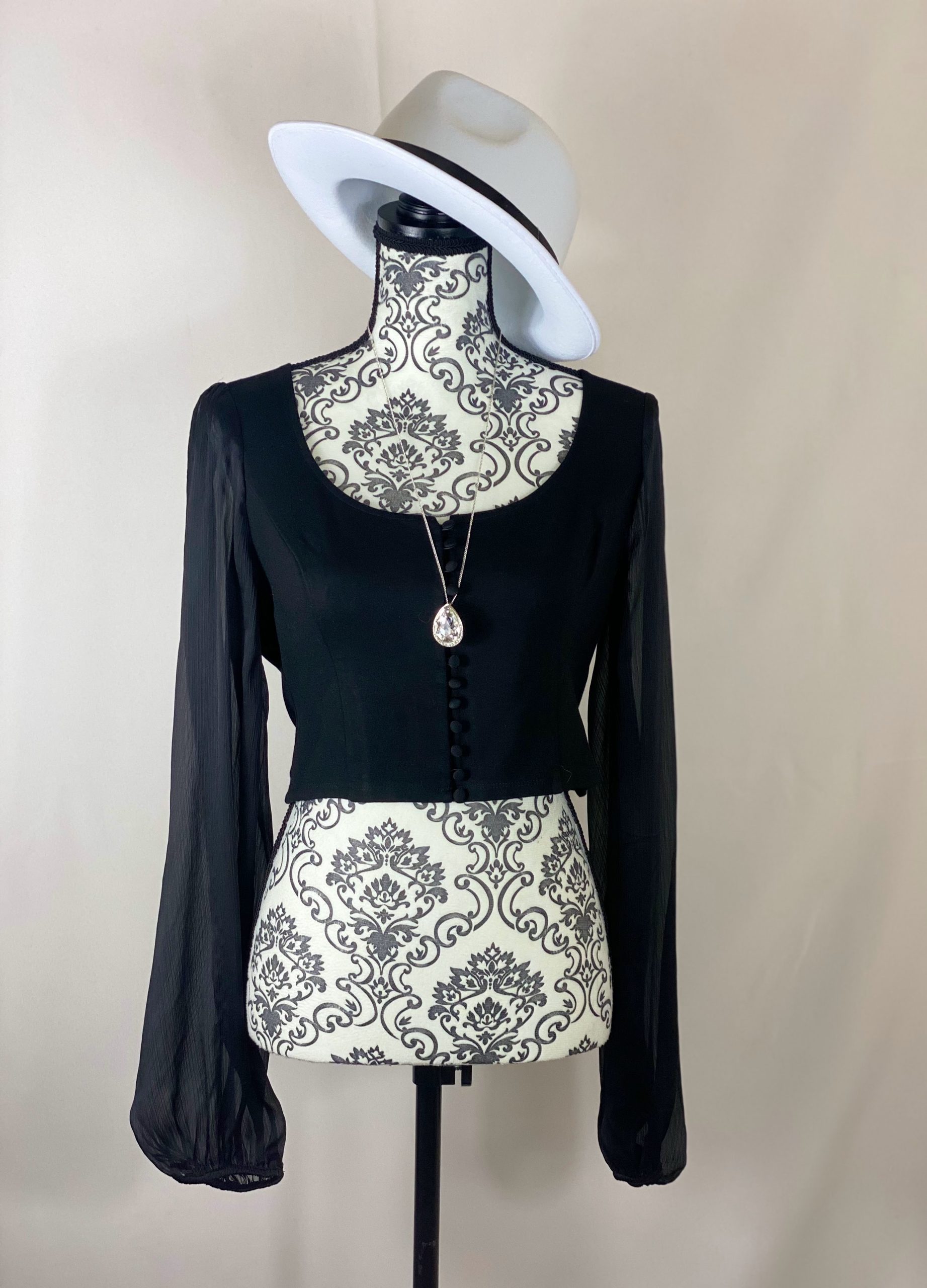 Pull Guess Taille 38