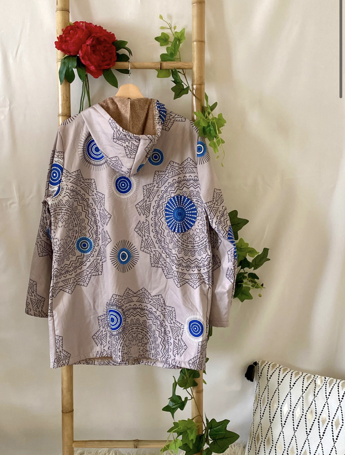 Veste à capuche Taille 42 – Image 2