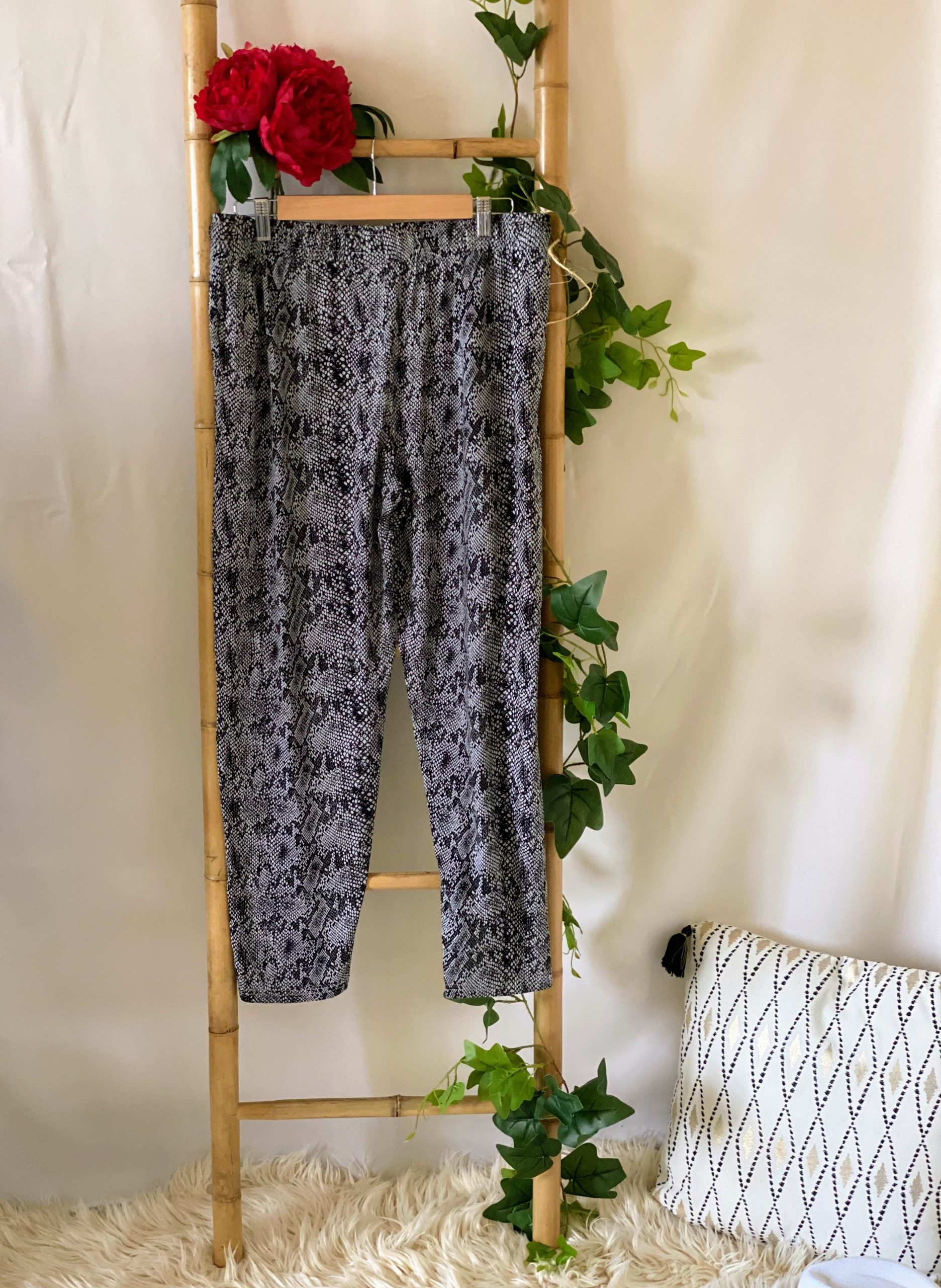 Pantalon 9th avenue Taille 46 – Image 2