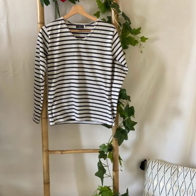 Pull Les Trois Dauphins Taille 36