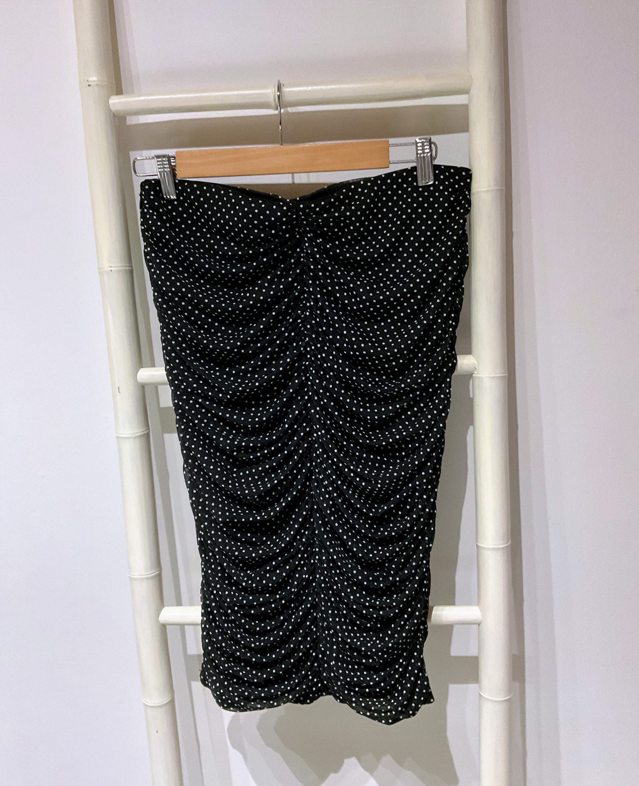 Jupe Guess Taille 40/42 – Image 2