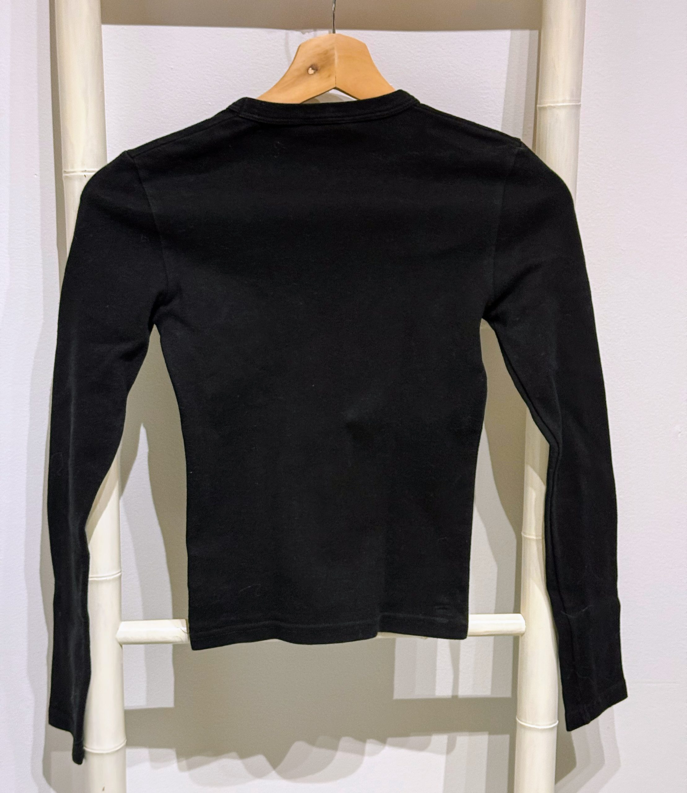 Pull Guess Taille 34 – Image 2