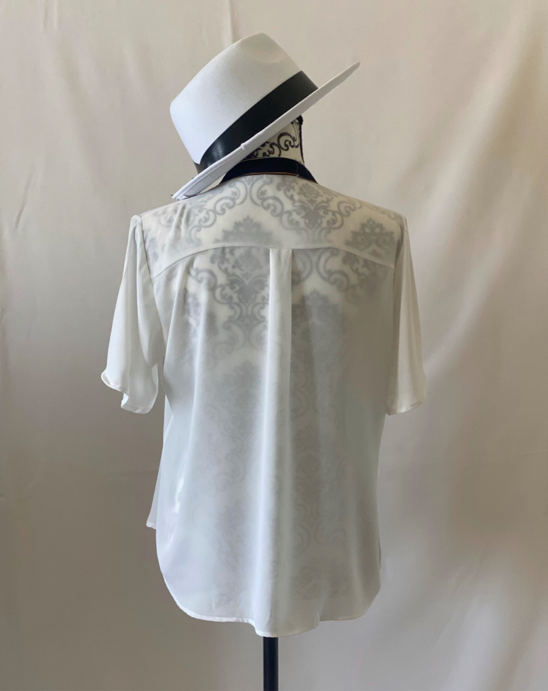 Blouse Taille 40 – Image 2