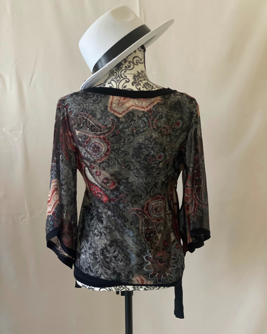 Blouse légère Taille 40 – Image 2