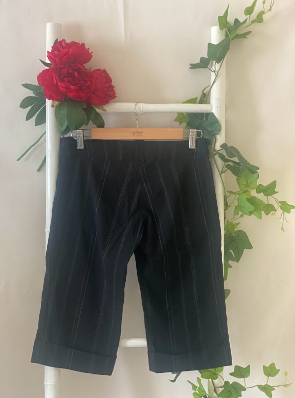 Pantacourt "Jennyfer" Taille 40 – Image 2