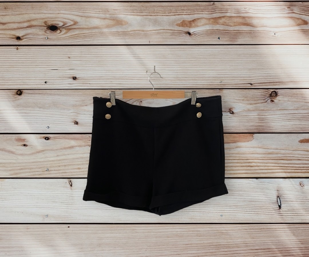 Short Shein Taille 48