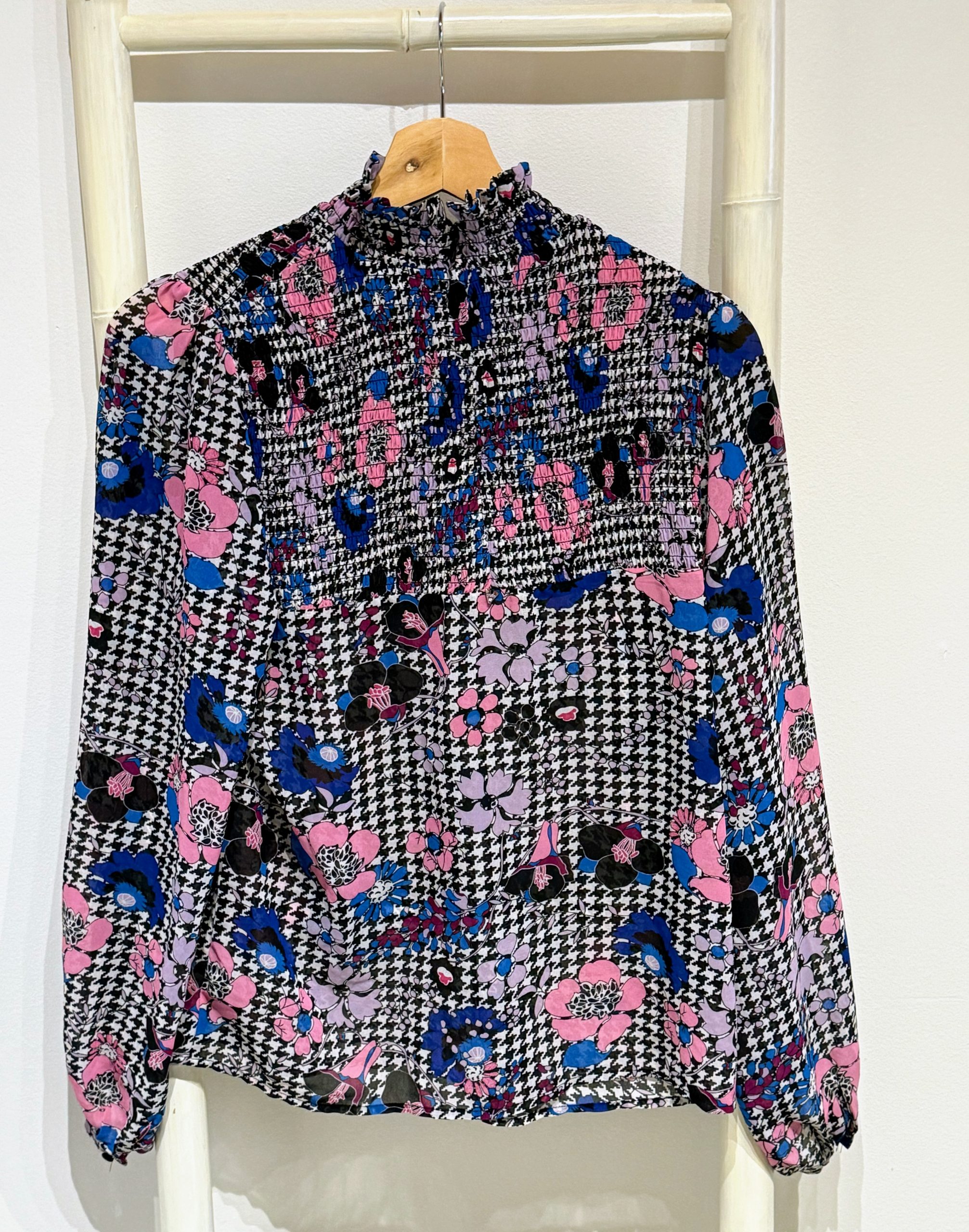 Blouse Guess Taille 38 – Image 2