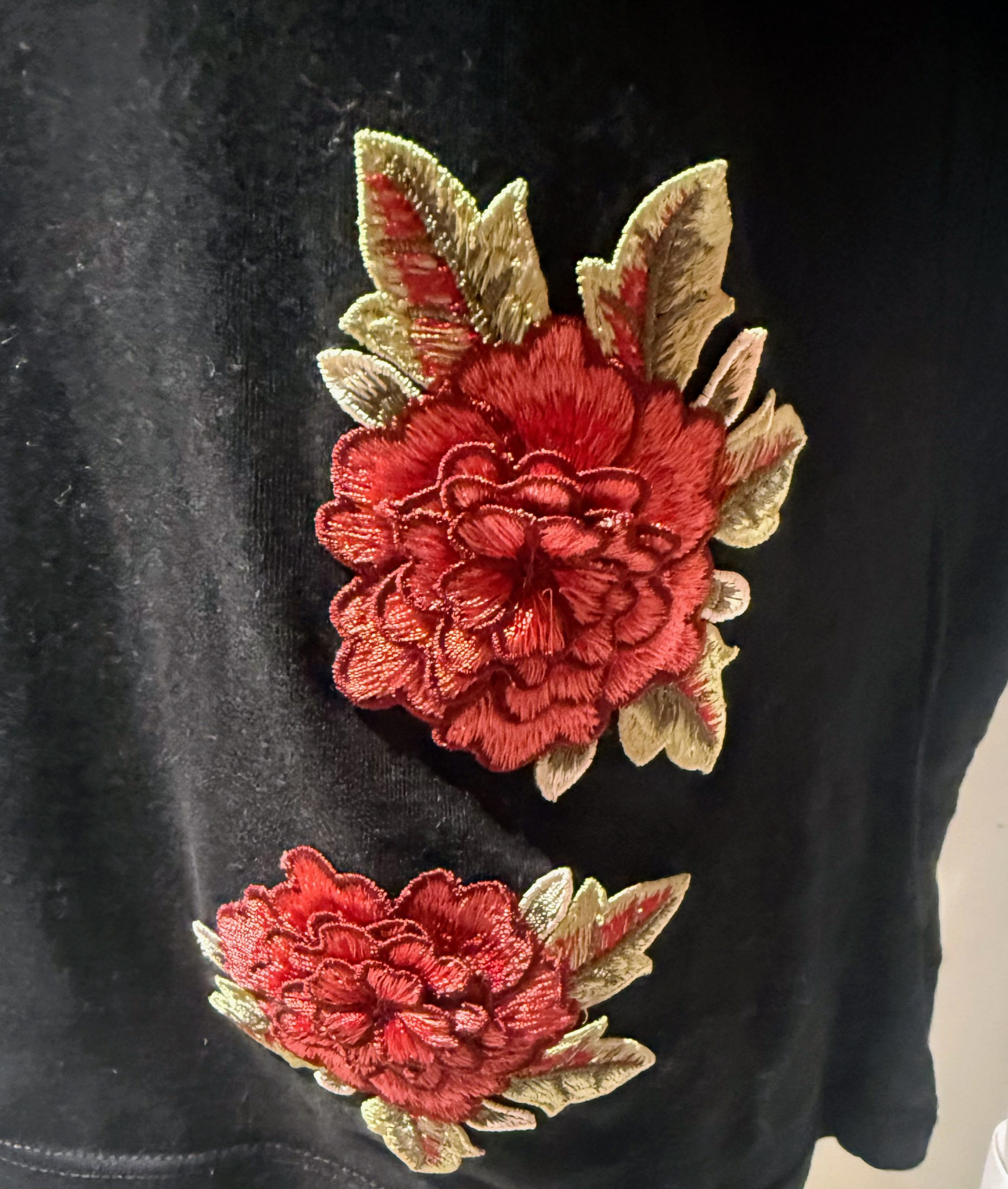 Tee shirt Guess Taille 40 – Image 3