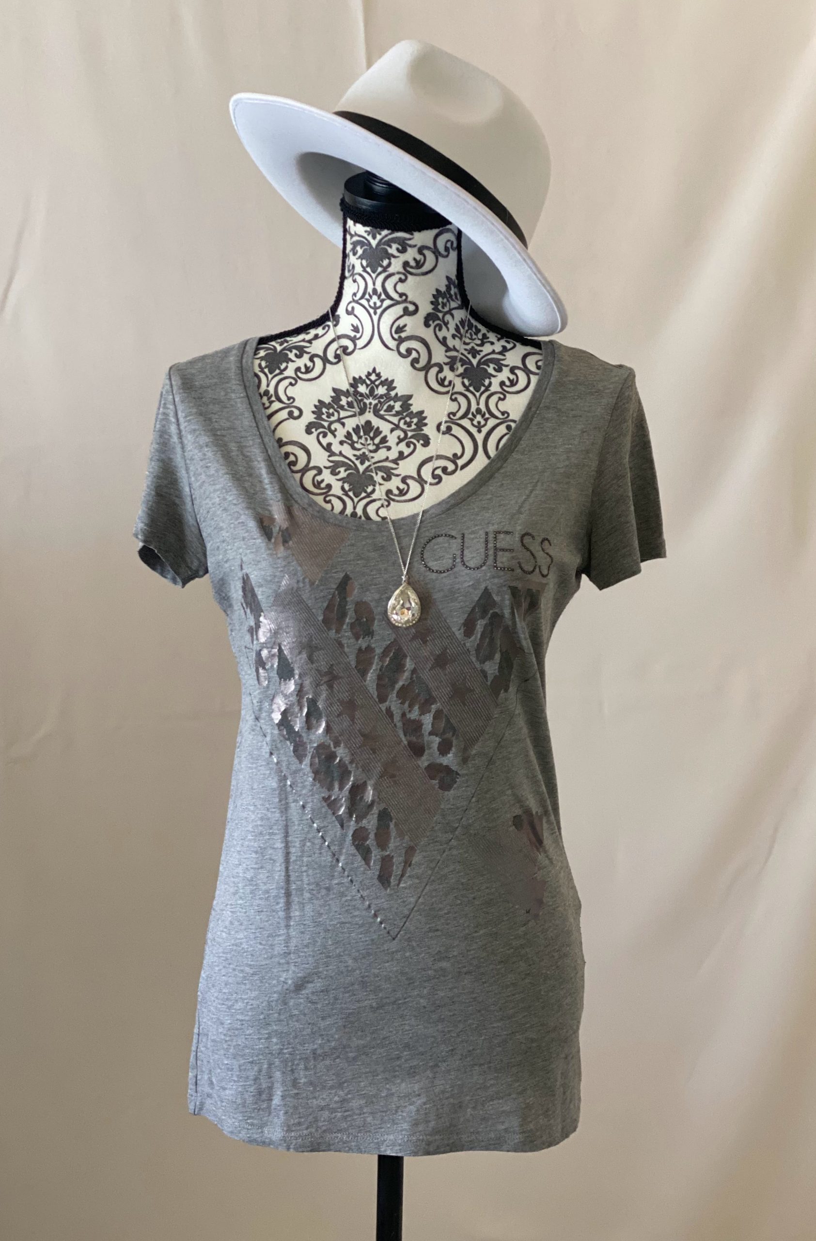 Tee shirt Guess Taille 38/40